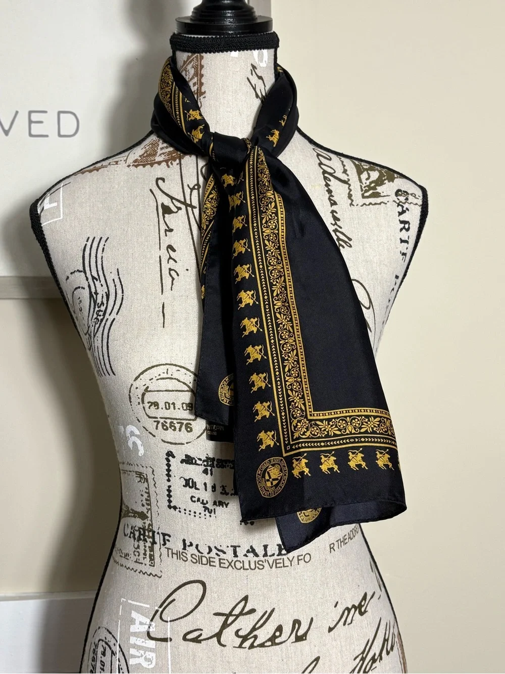 McQuaid Jesuit High School 100% Silk Commemorative Scarf Black Gold Vintage